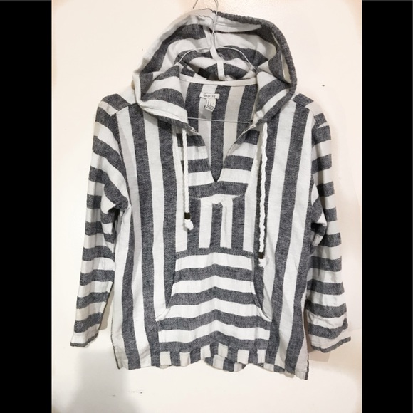 Forever 21 Sweaters - Pullover sweater